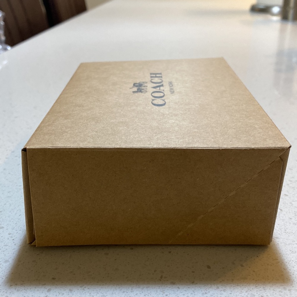 Authentic Coach gift box! - Picture 3 of 12